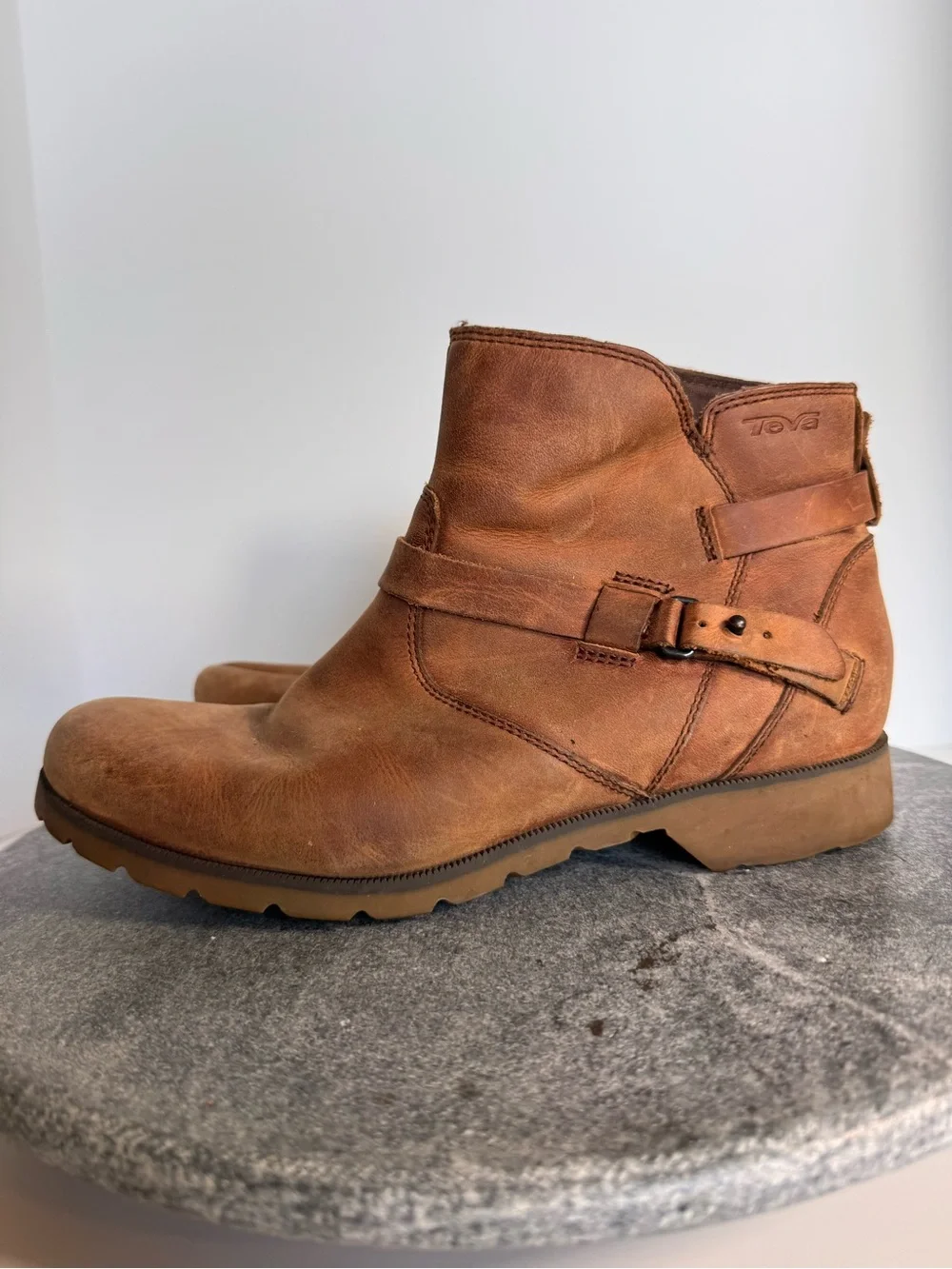 Teva leather boots